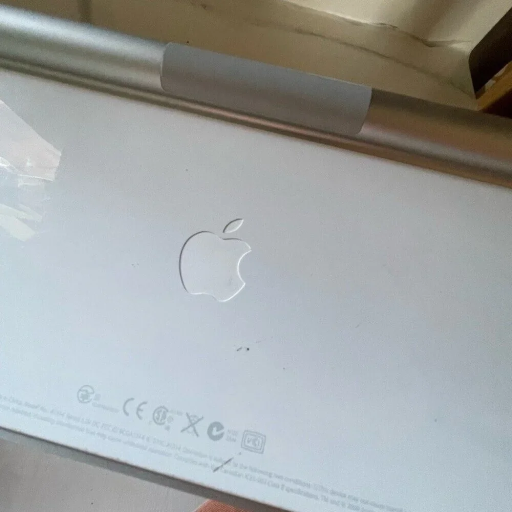 Apple magic bluetooth Wireless Silver Keyboard